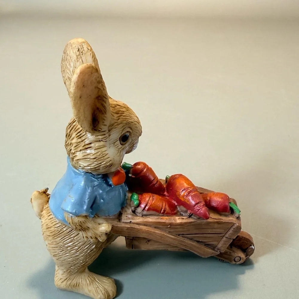 Charming Rabbit Miniature Figurine Carrying Wagon with Carrots NEW